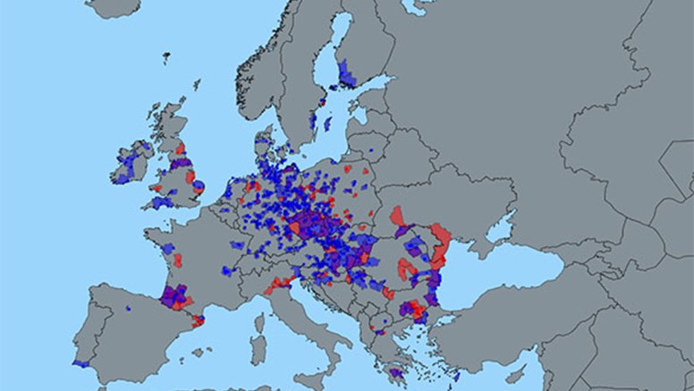 Fjolårets situation, samma tidsperiod: 1 januari 2017–28 februari 2017. Röd = fjäderfä. Blå = vilda fåglar. Källa: EU:s sjukdomsrapporteringssystem ADNS